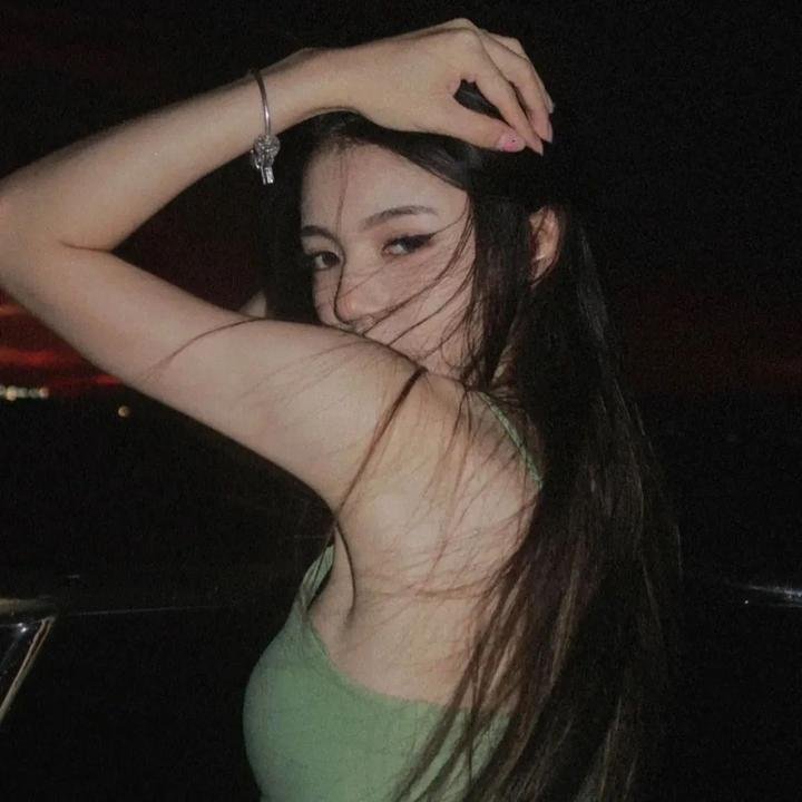外宿的霍莉